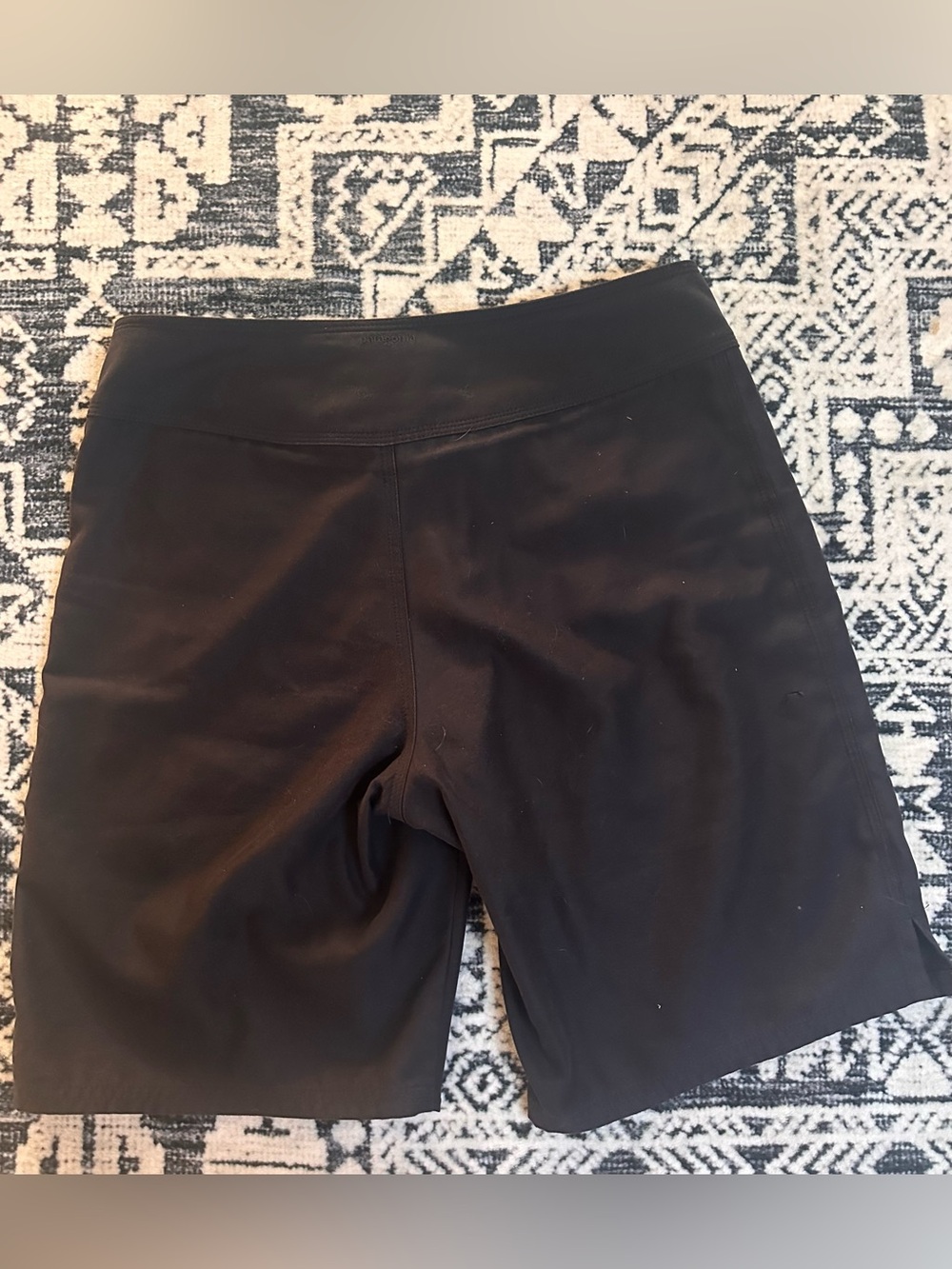 Women’s Black Patagonia Bermuda shorts - Picture 12 of 12
